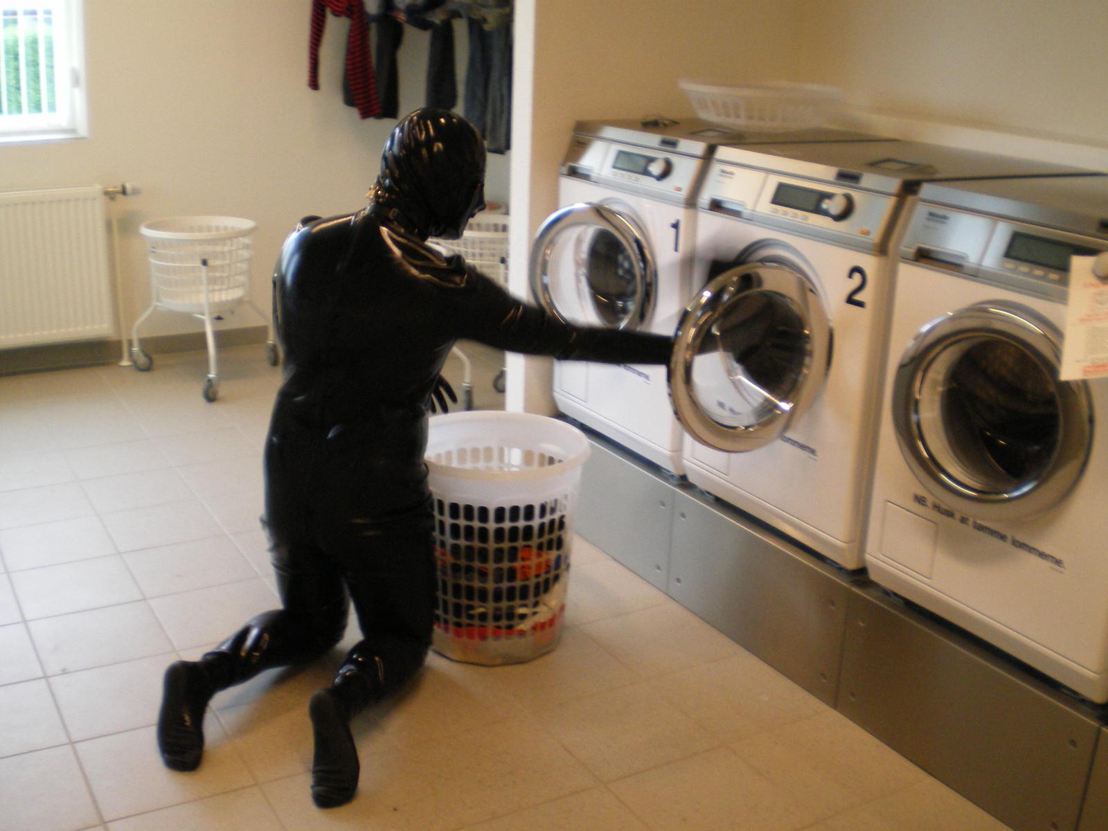 021-into-the-washer-you-go.jpg.jpg