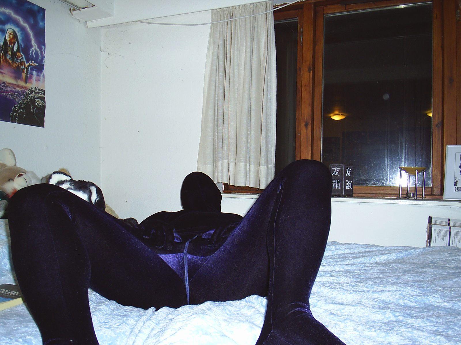 first_zentai-from_the_back-1.jpg.jpg