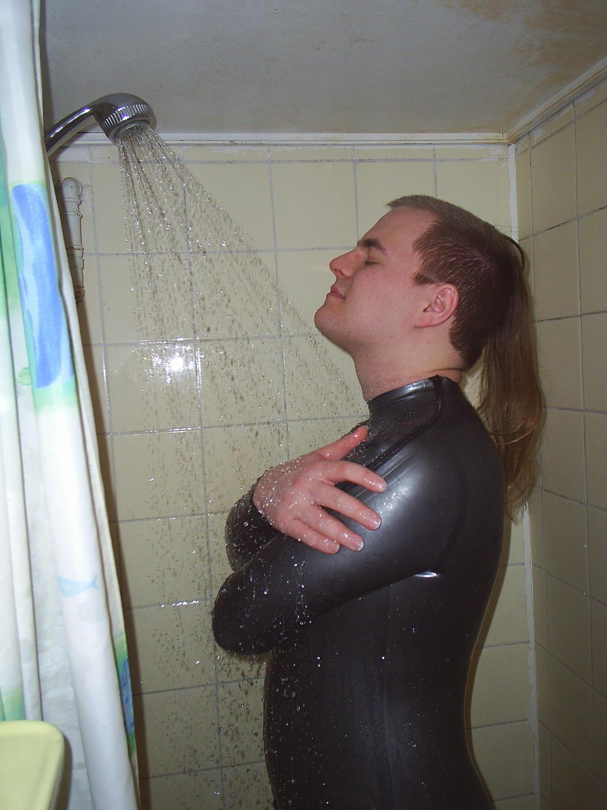 showering-02.jpg.jpg